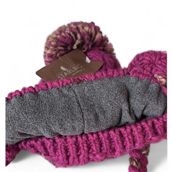 Starling Woman's Winter Hat Pom NEW! - Picture 2 of 4